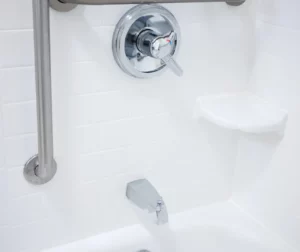 The Ultimate Comparison: Accessible Bathtubs Vs. Accessible Showers- Features And Benefits Of Accessible Bathtubs