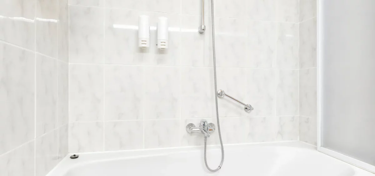 What Are Some Tub To Shower Conversion Ideas?- Featured Image